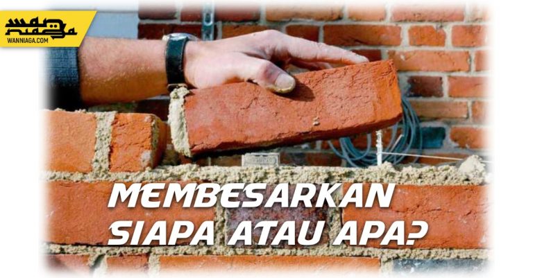 Membesarkan batu bata lebih daripada membesarkan ALLAH SWT?